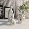 7f6bc42a-8692-4114-8bf5-027c1970ea52.jpg A Set of Minimalist-style Resin Ornaments Featuring Simple Shapes and Soft Colors